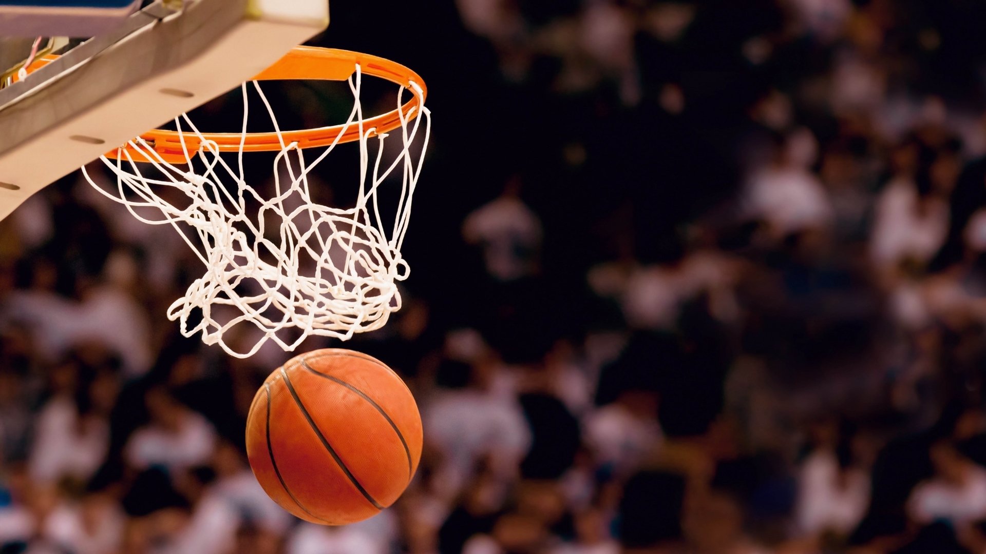 世界杯比赛压注-跨界混战！AC米兰备战惊现NBA元素，浙江队调整名单暗藏意甲野心，快船远射贴柱刷屏
